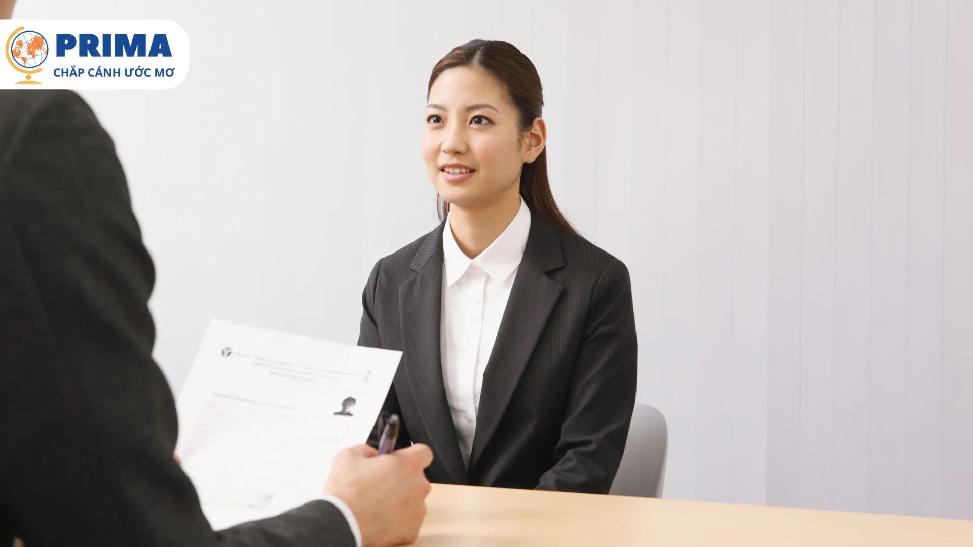 Bạn nên luyện tập một số câu hỏi thường gặp trong quá trình xin visa phỏng vấn