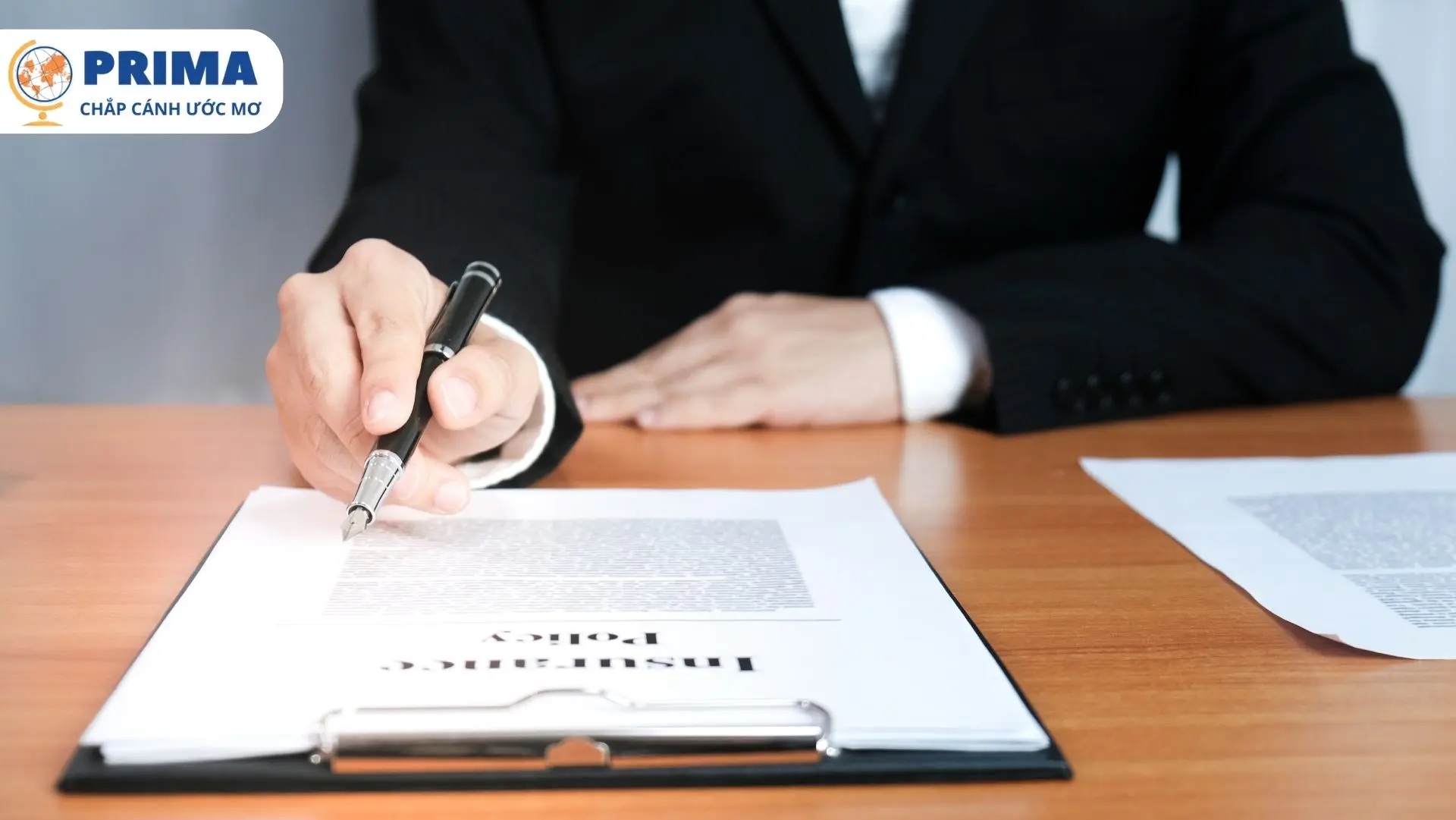 Bạn cũng cần chứng minh năng lực tài chính khi tiến hành xin visa du học nghề Đức