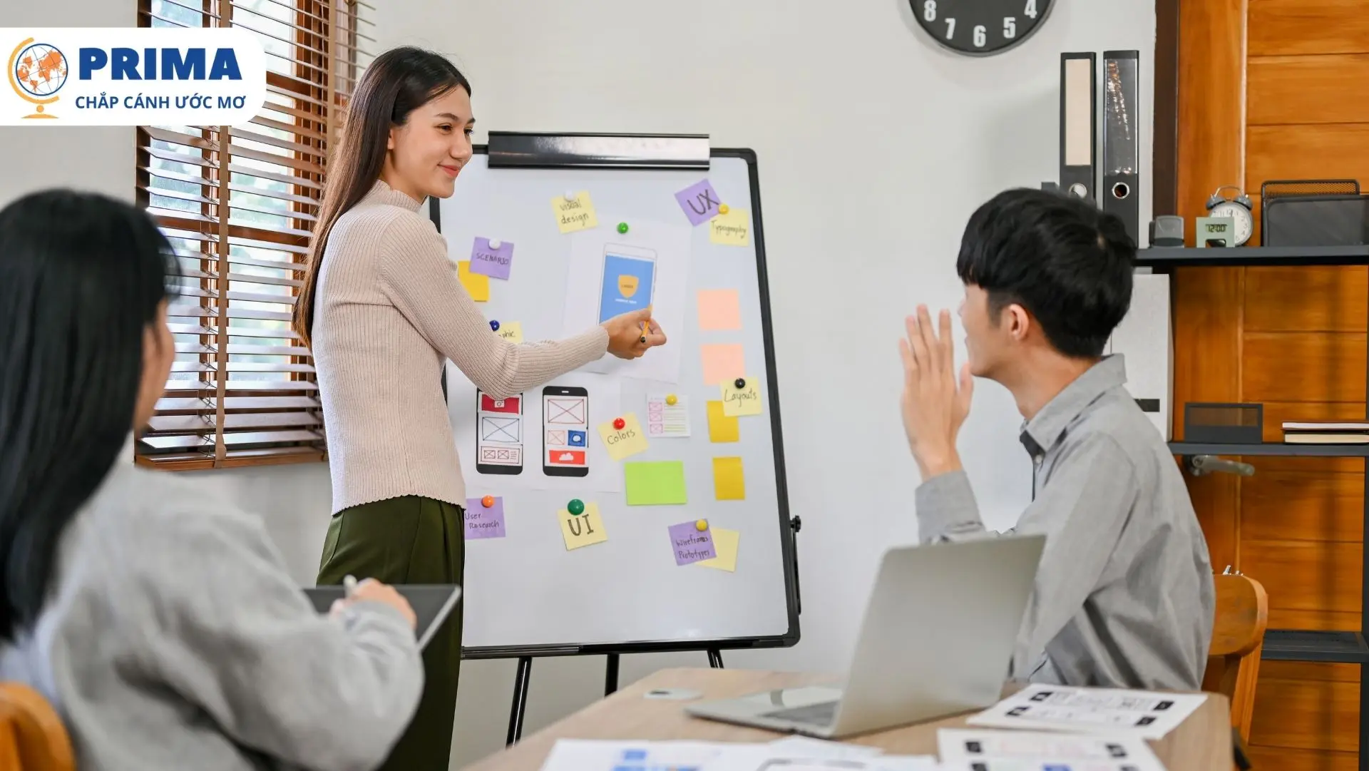 Học nghề truyền thông tại Đức kết hợp giữa học lý thuyết ở trường nghề và thực hành tại doanh nghiệp.